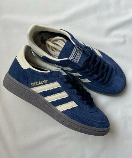 Adidas spezial